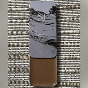 SEINT MAKEUP TIN CONTOUR IN COLOR WALNUT